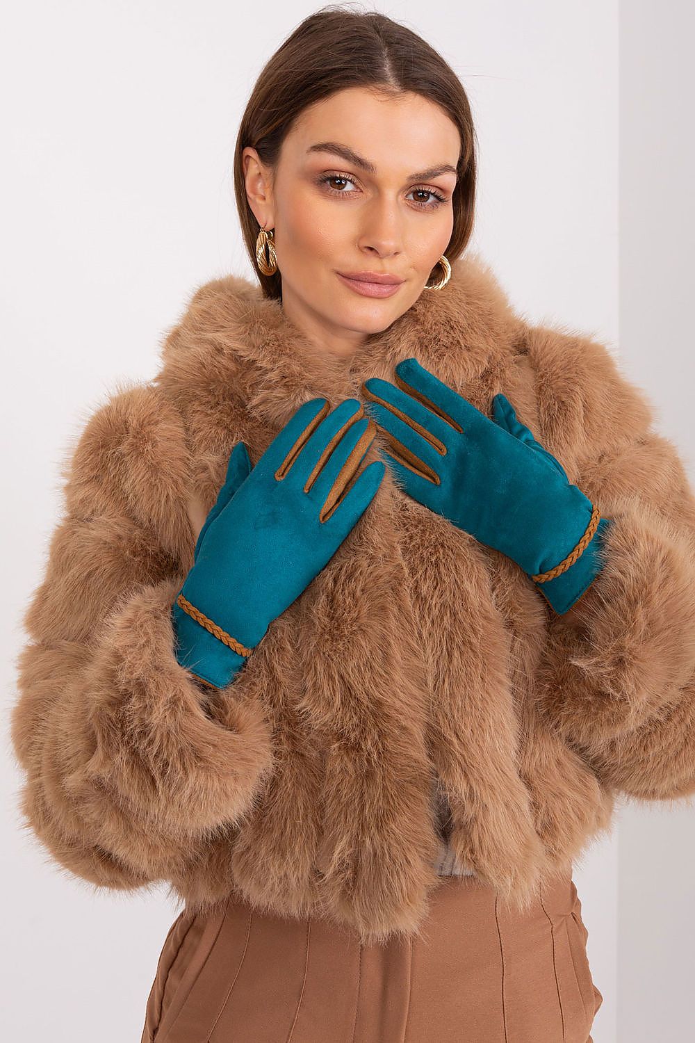  Gloves model 189536 AT 