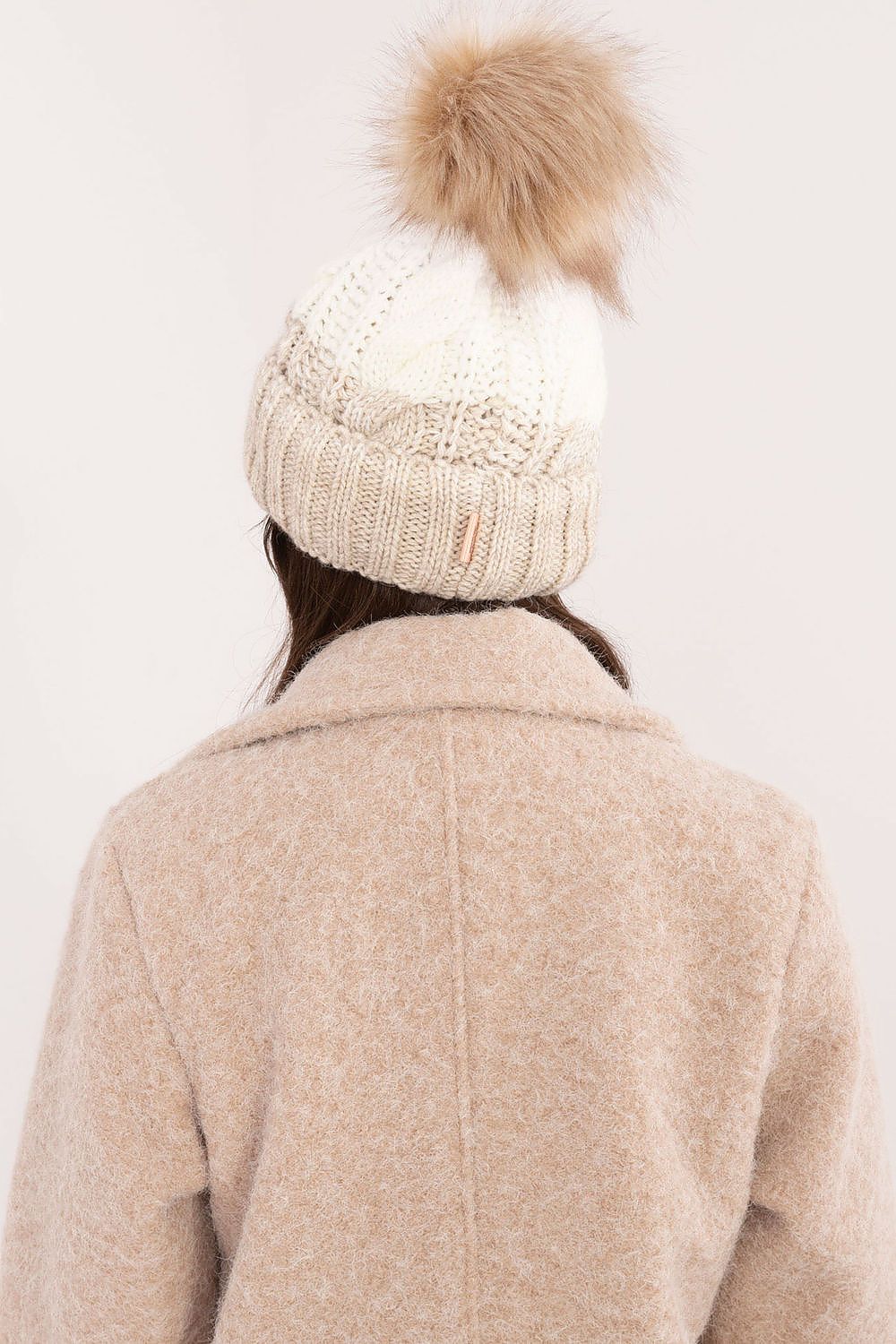  Cap model 201412 Rue Paris 