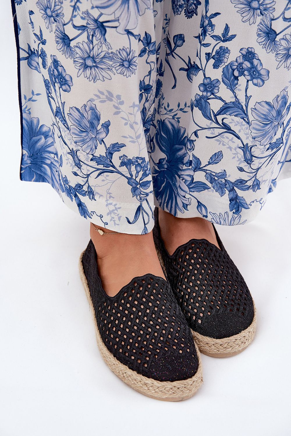  Espadrille model 211852 Step in style 